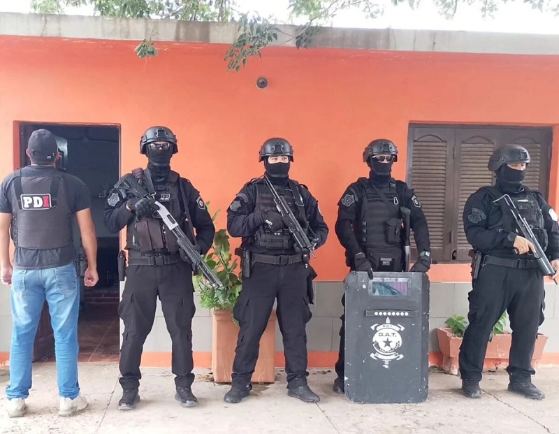 Ceres: PDI realizó allanamientos por microtráfico y tenencia de armas de fuego